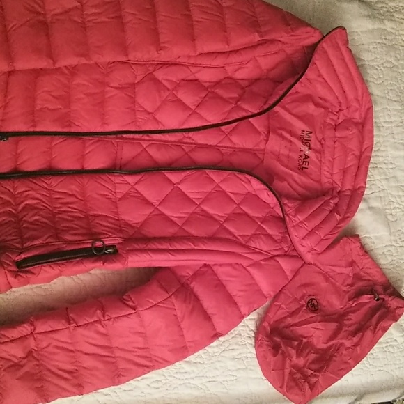 Michael Kors red  nilon jacket - Picture 2 of 4